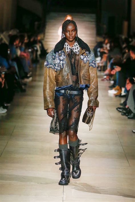 miu miu autumn winter 2022|balenciaga miu 2022.